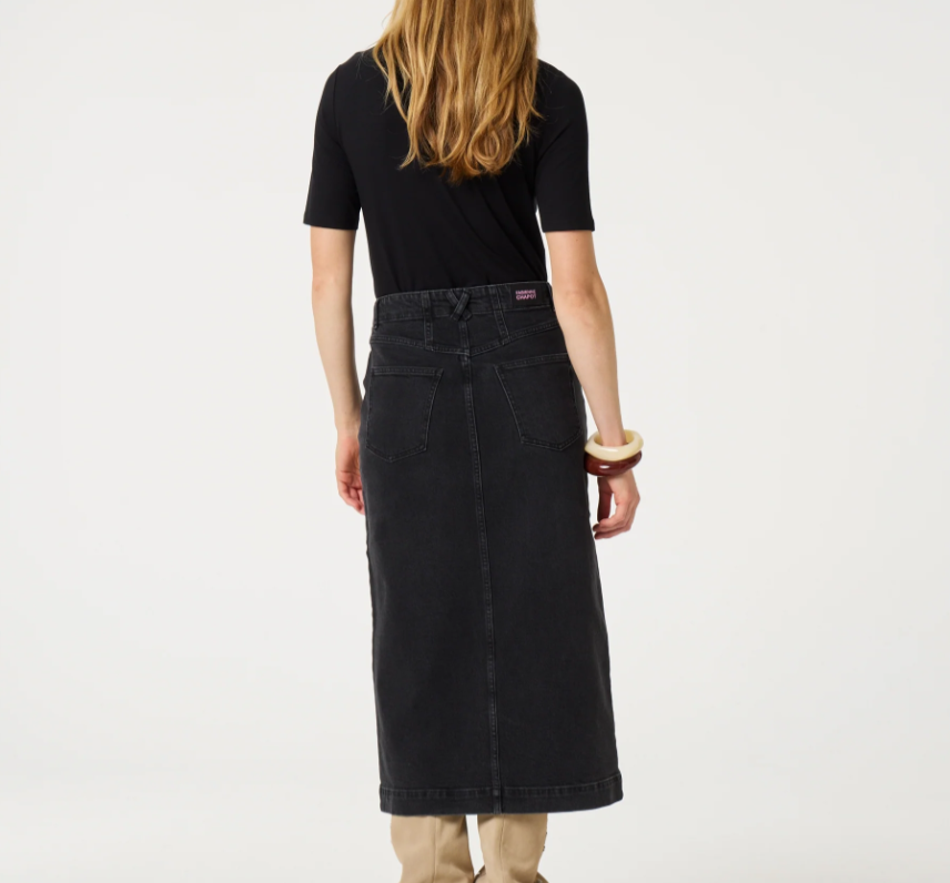 Carmel Denim Skirt Washed Black