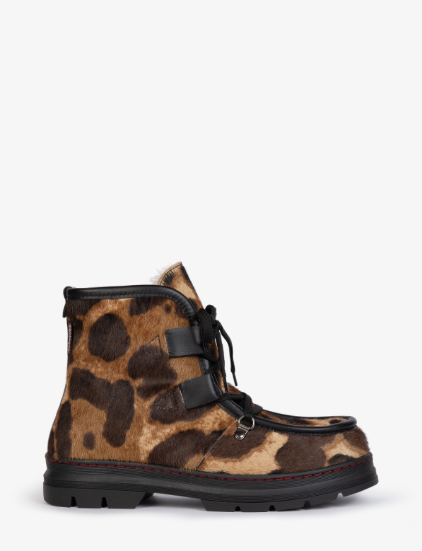 Incredible Tortoiseshell Sherling-Lined Boot Brown