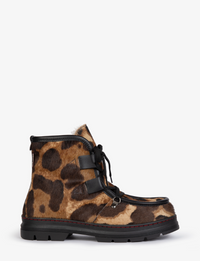 Incredible Tortoiseshell Sherling-Lined Boot Brown