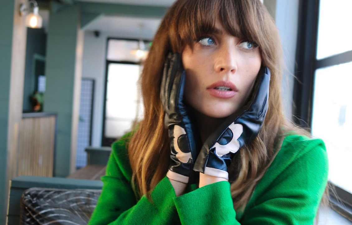 Black Daisy Leather Gloves