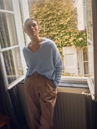 Thora V Neck Knit Sweater Cashmere Blue