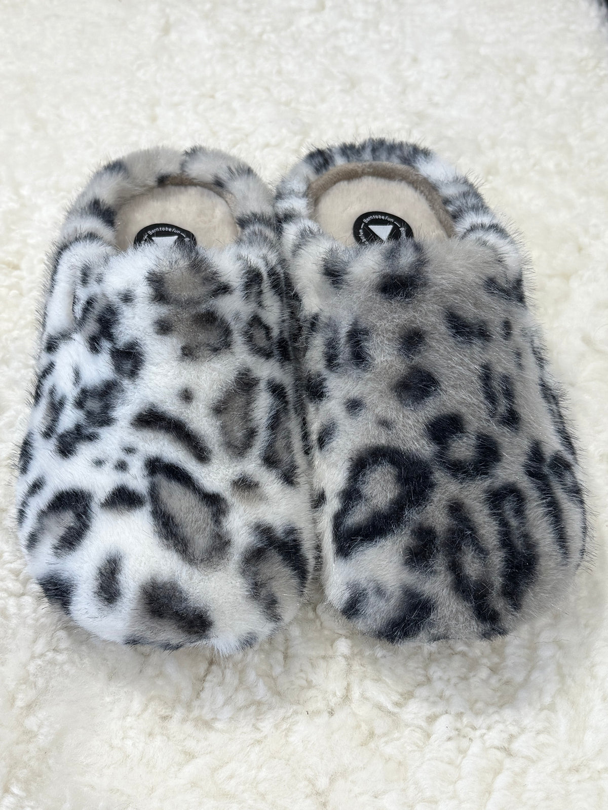 York Leopard Faux Fur Mule Slippers Grey