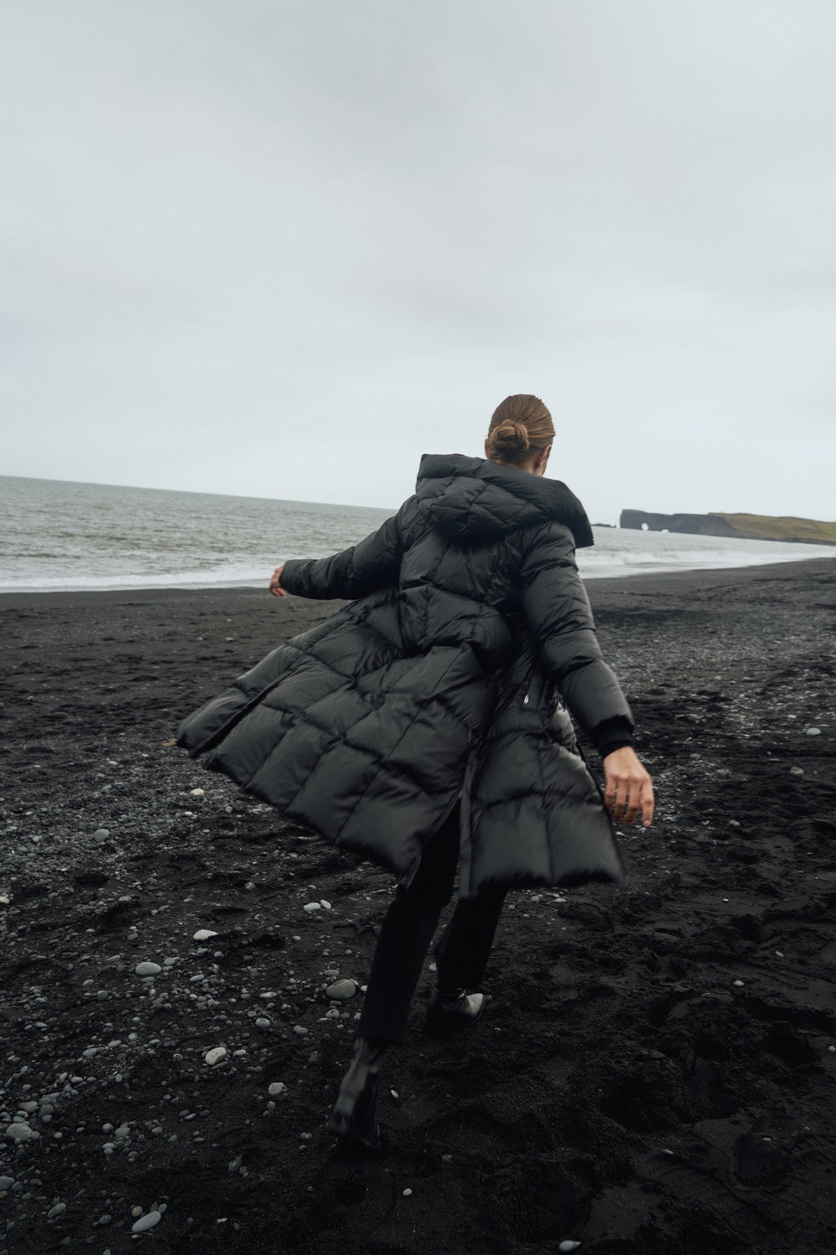 Nova Metallic Down Coat Black