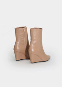 Chiela Nude Leather Wedge Boots