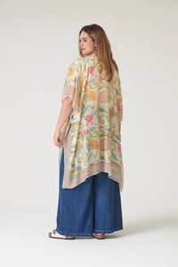 Giant Kantha Lime Throwover