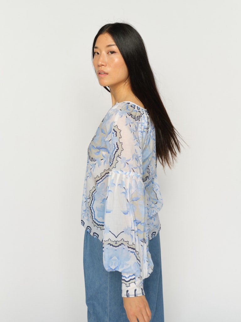 Wylde Orchid Blouse Brunnera Blue