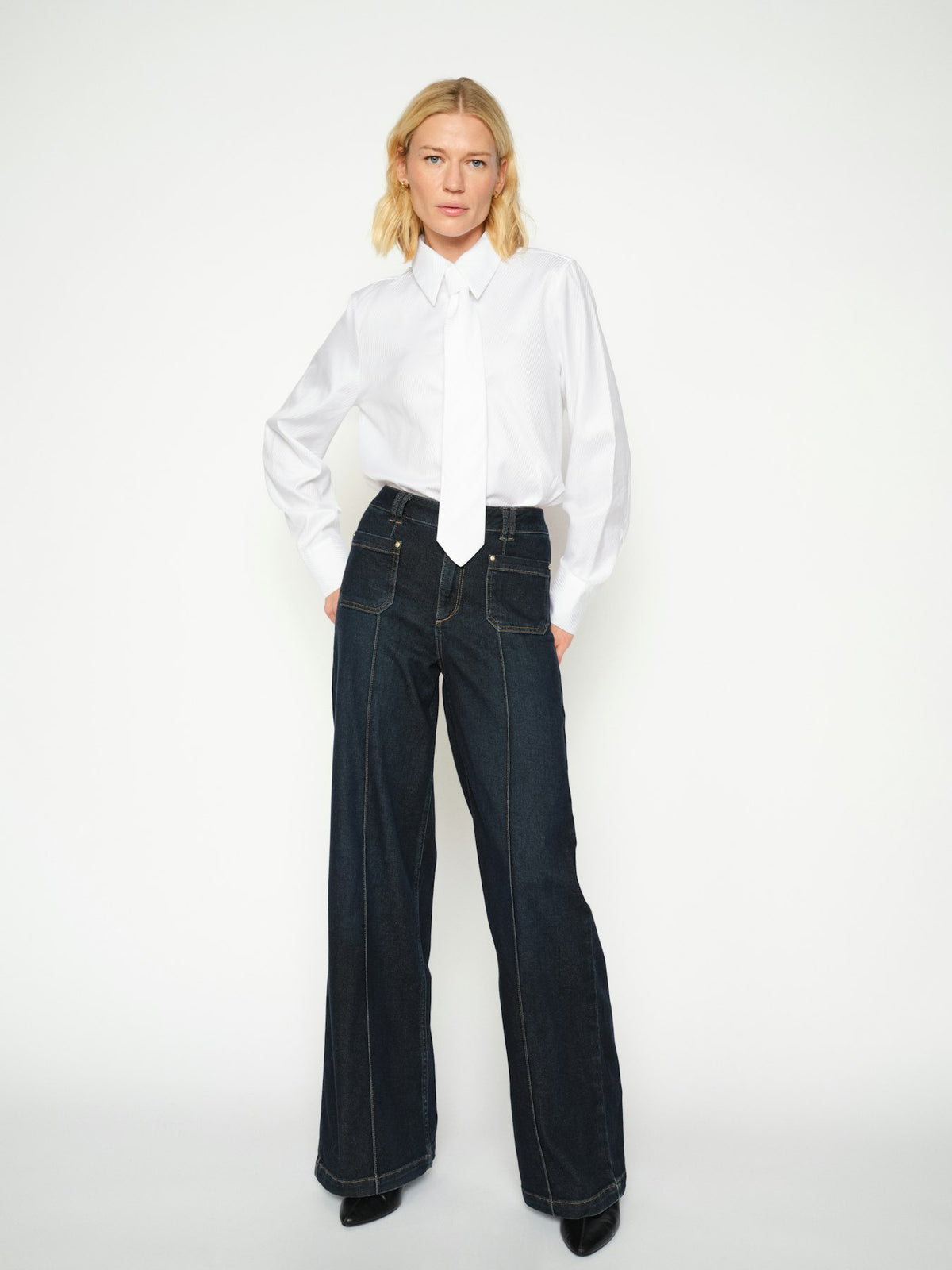 Ayen Stripe Shirt White