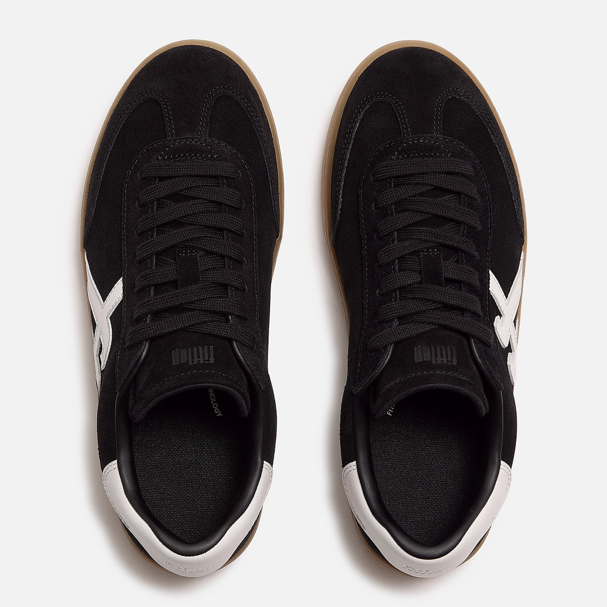 The Dash T Toe Suede Trainer Black