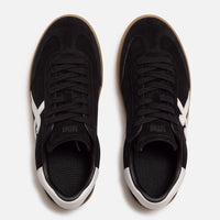 The Dash T Toe Suede Trainer Black