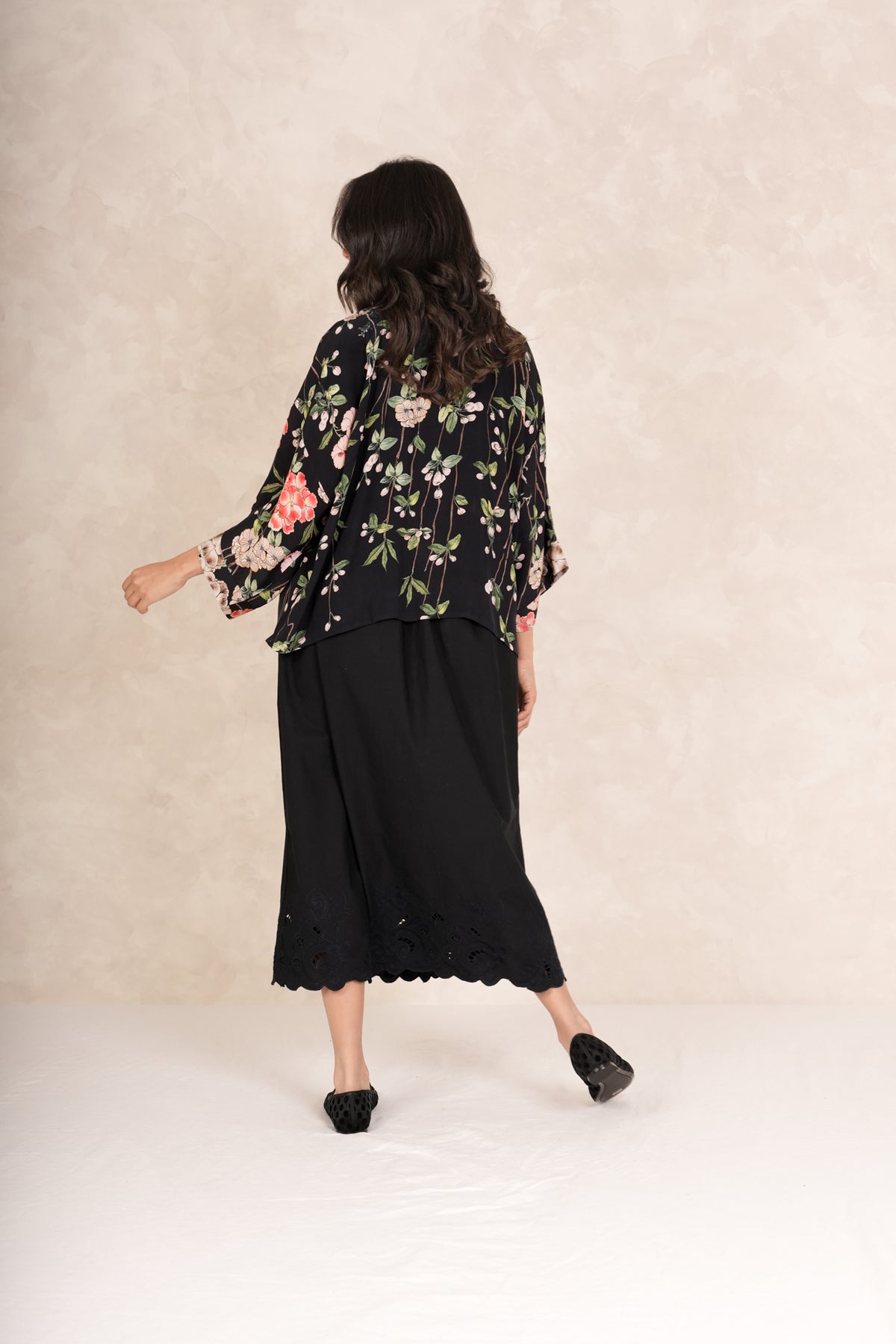 Trailing Blossom Black Crepe Kimono