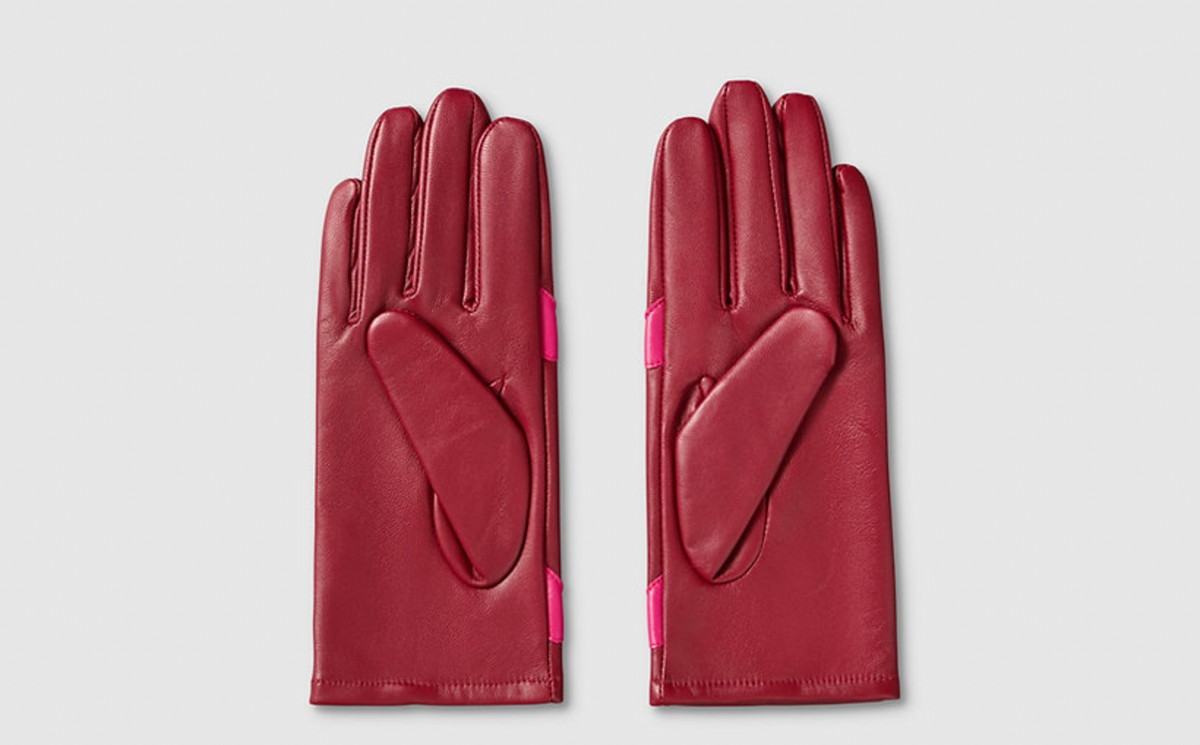 Burgundy Pink Heart Gloves