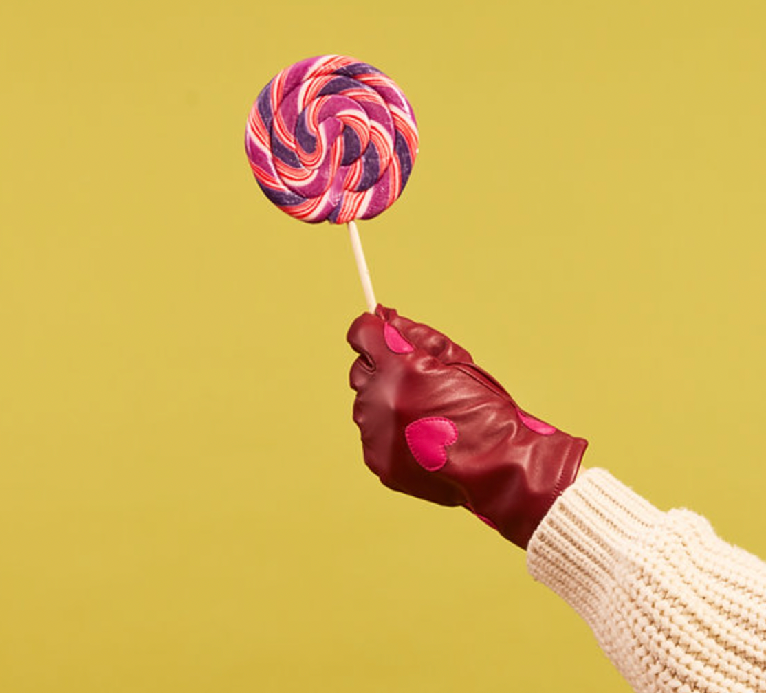 Burgundy Pink Heart Gloves