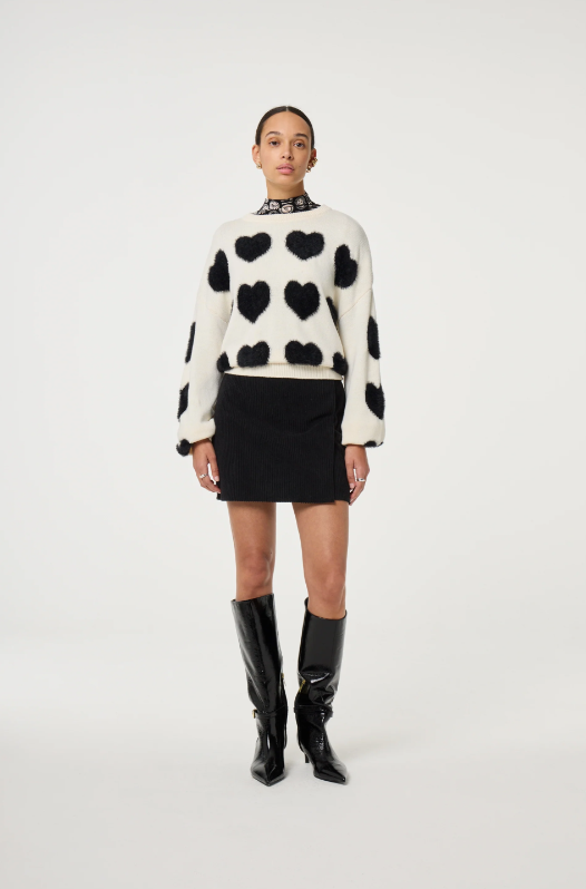Heart Pullover Cosy White Black Ink
