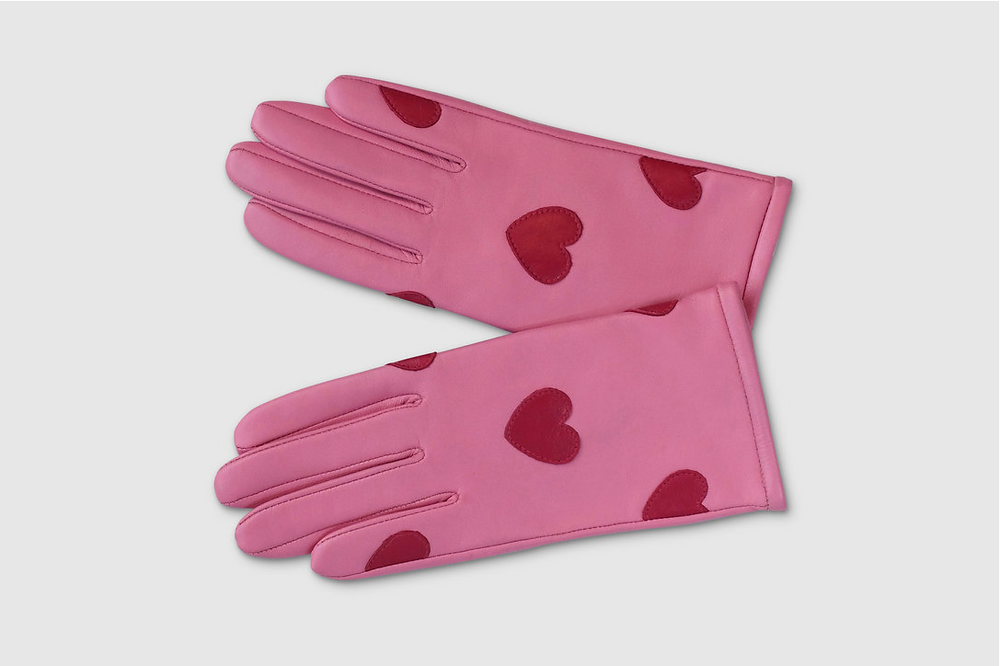 人気商品・限定商品ばかりの「超得 半額福袋」が販売開始 Pink Heart Gloves – The Shoe Gallery Gloves