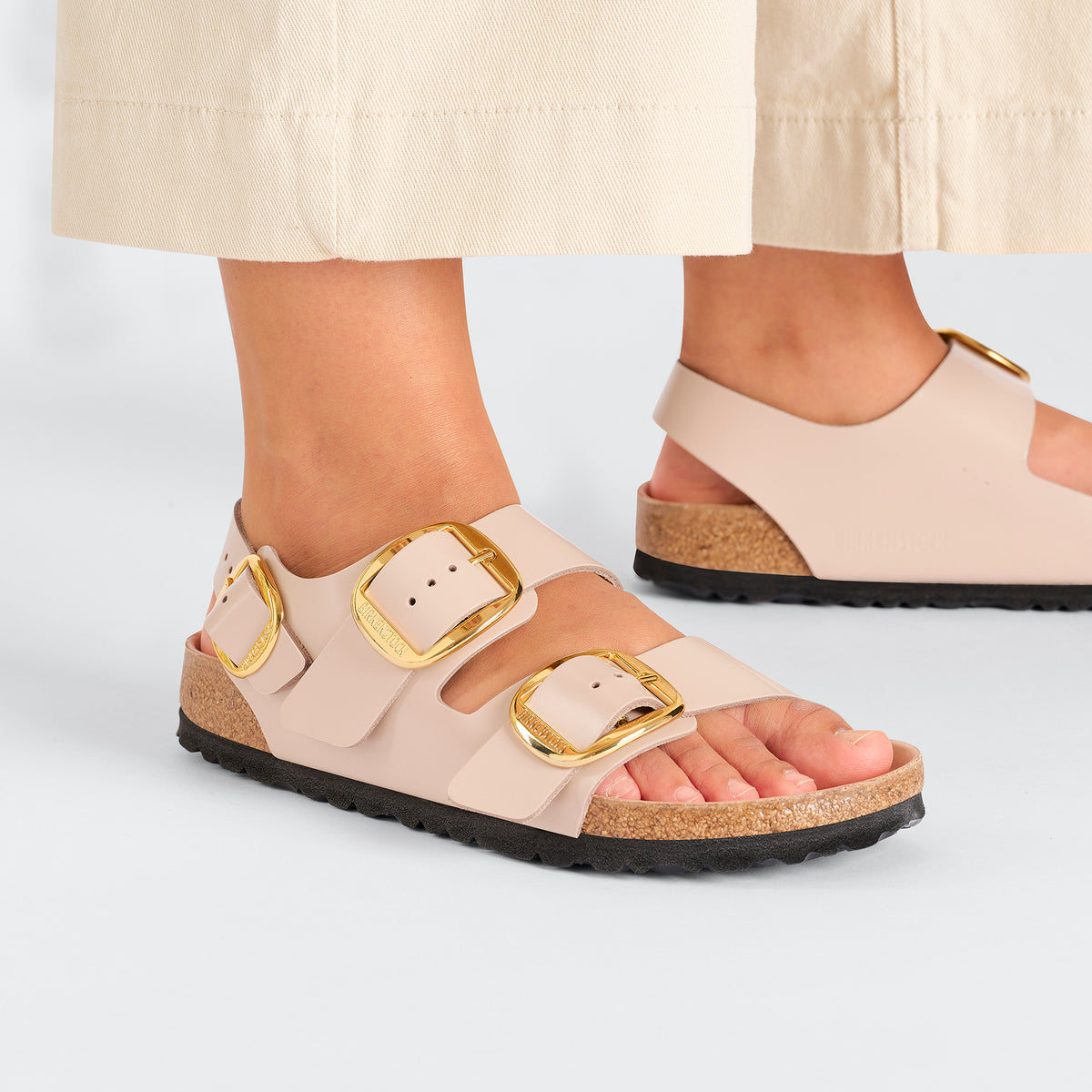 Milano Big Buckle New Beige Leather Sandal