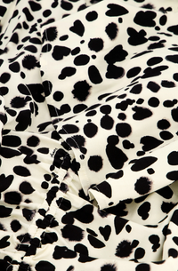 Myrte Top Snow Leopard