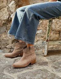 Cali Broderie Suede Cowboy Boot Sand