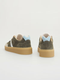 SERAFINI Court Trainer Country Green Milk Cow